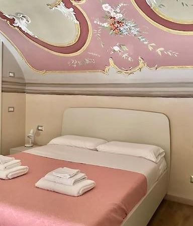 Couple'S Dream Loft 100Mt From Duomo And Lake Como Exterior photo